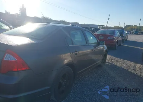 2011 Ford Fusion Se z USA, uszkodzony, nr VIN 3FAHP0HA5BR277652